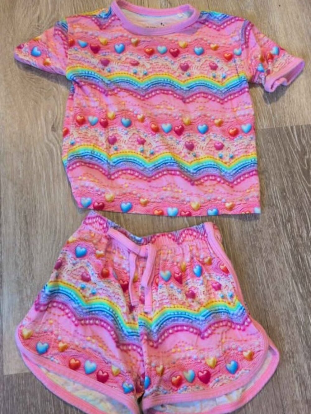 Velveteen by Bunny Knots 6-12M Pink Hearts Rainbow Outfit Set pajama bamboo